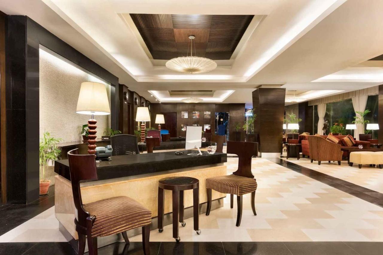 라마다 플라자 바이 윈덤 카라치 에어포트 호텔 외부 사진 Lobby